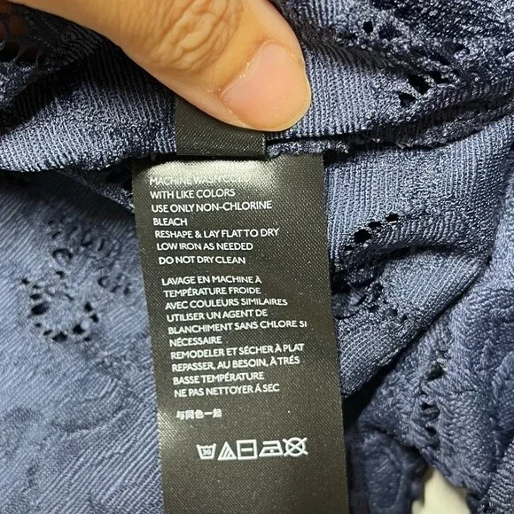 Free People Olivia Lace Tee in Navy M NWT - Picture 13 of 13